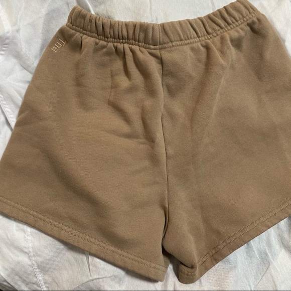 TNA fleece shorts - Picture 4 of 5